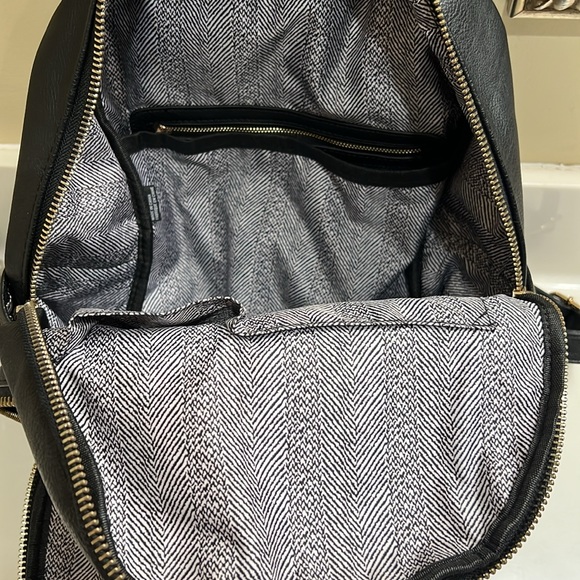 Black Faux Leather Full Size Madison West Back Pack - Picture 5 of 6